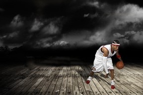 足球名宿解说国际大赛，精彩观点引发热议，世界足球名宿