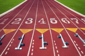 篮球运动员心理调适策略及其在高压比赛中的应用，篮球运动员的心理特点