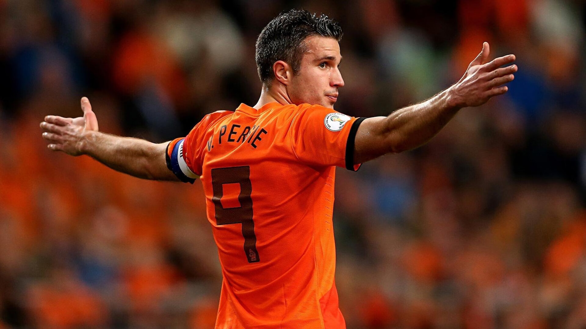 “马科斯·莫奇的防守技术与传球能力，助力美洲狮队提升整体战术水平”